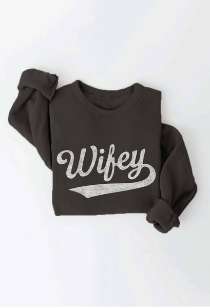 WIFEY Rose Graphic Sweatshirt