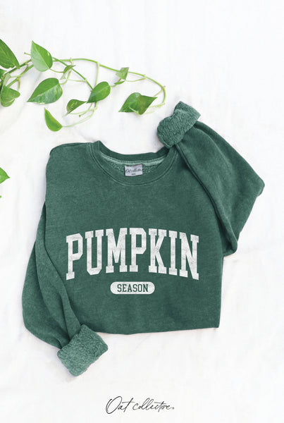 PUMPKIN SEASON Green Graphic Sweatshirt