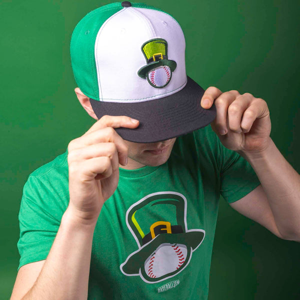 Leprechaun Ball Men's T-Shirt
