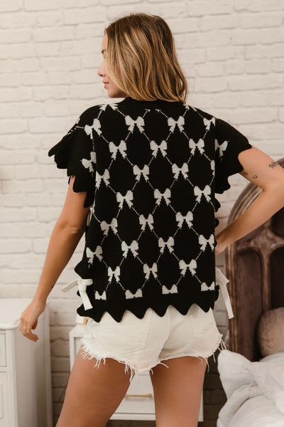 Wavy Edge Side Tie Bow Vest