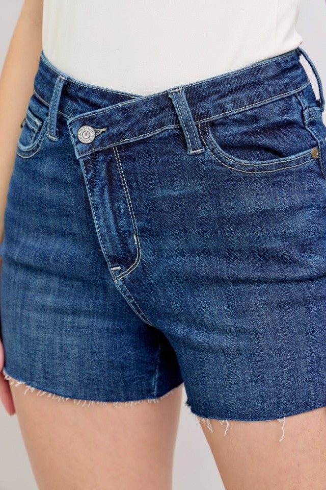 Naomi Criss-Cross Waistband Shorts