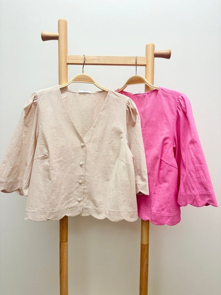 Ava Scalloped Half Sleeve Top