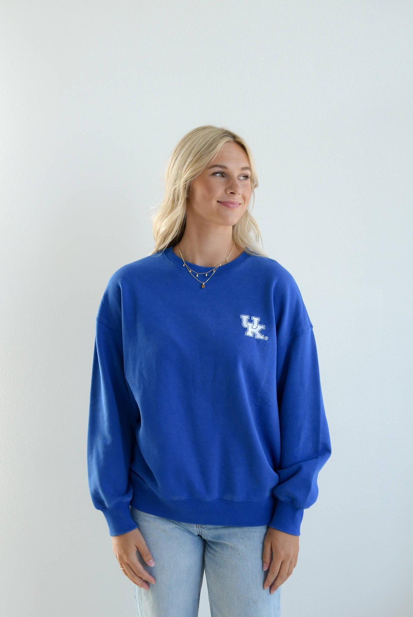 Kentucky Split Lantern Sleeve Crew