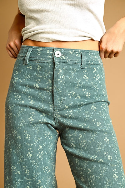 Heidi Floral Print Stretched Pants