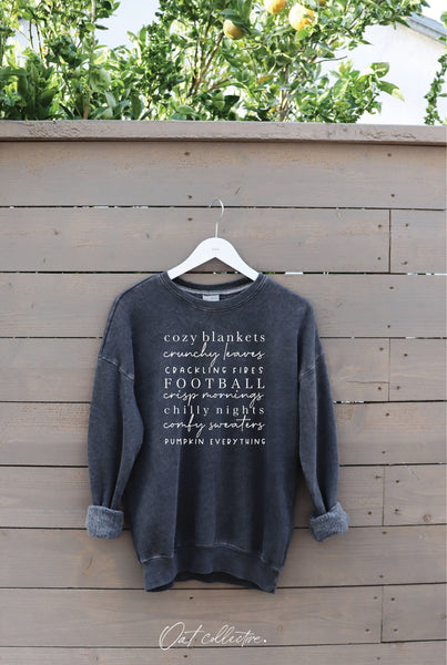 COZY BLANKETS Blue Graphic Sweatshirt