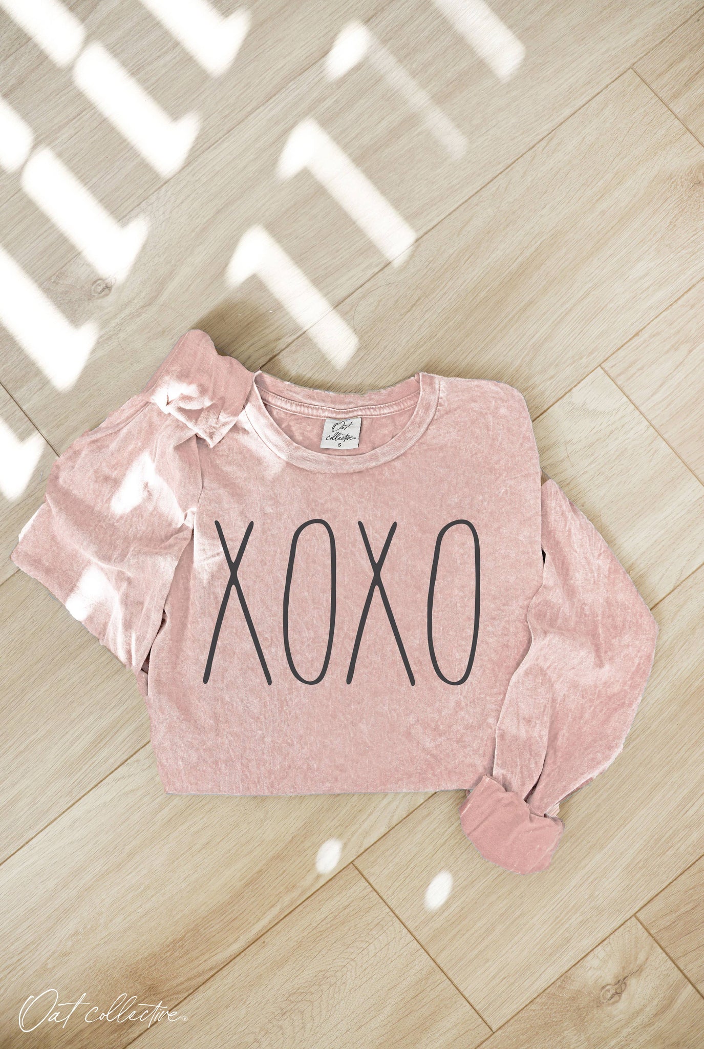 Hugs & Kisses Long Sleeve Top