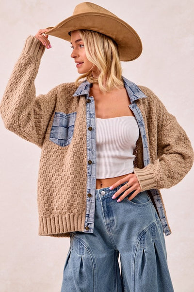 Max Buttoned Sweater Top