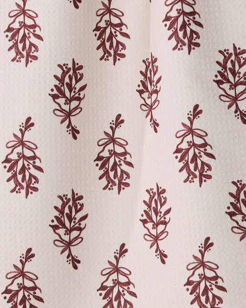 Mistletoe Sprigs Mini Towel - Holiday 2026