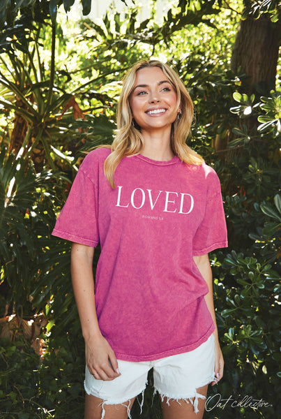 LOVED ROMANS 5:8 Graphic Top: TOAST