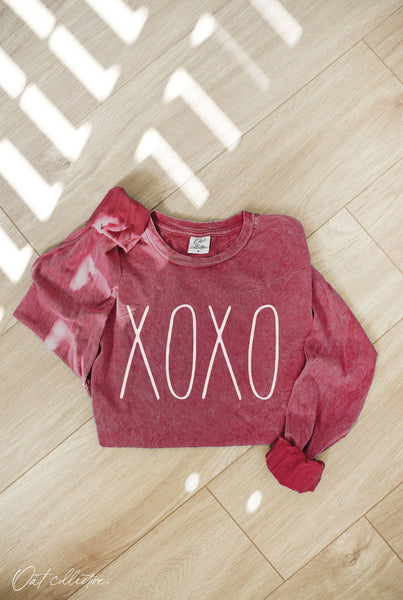 Hugs & Kisses Long Sleeve Top