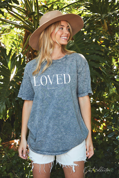 LOVED ROMANS 5:8 Graphic Top: WINE