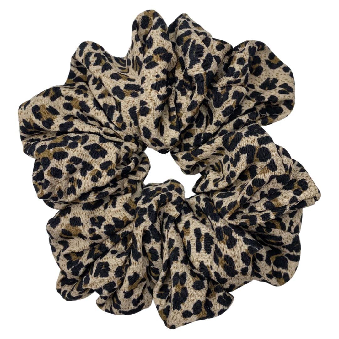 Jumbo Oversized Scrunchie in Leopard
