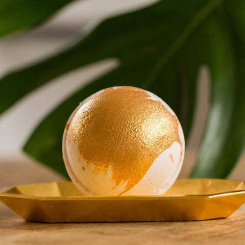 Milk & Honey Bath Bomb