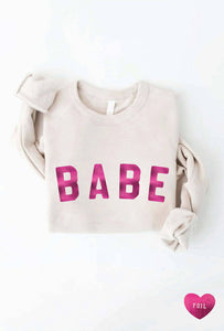 BABE FOIL HEATHER DUST Graphic  Sweatshirt